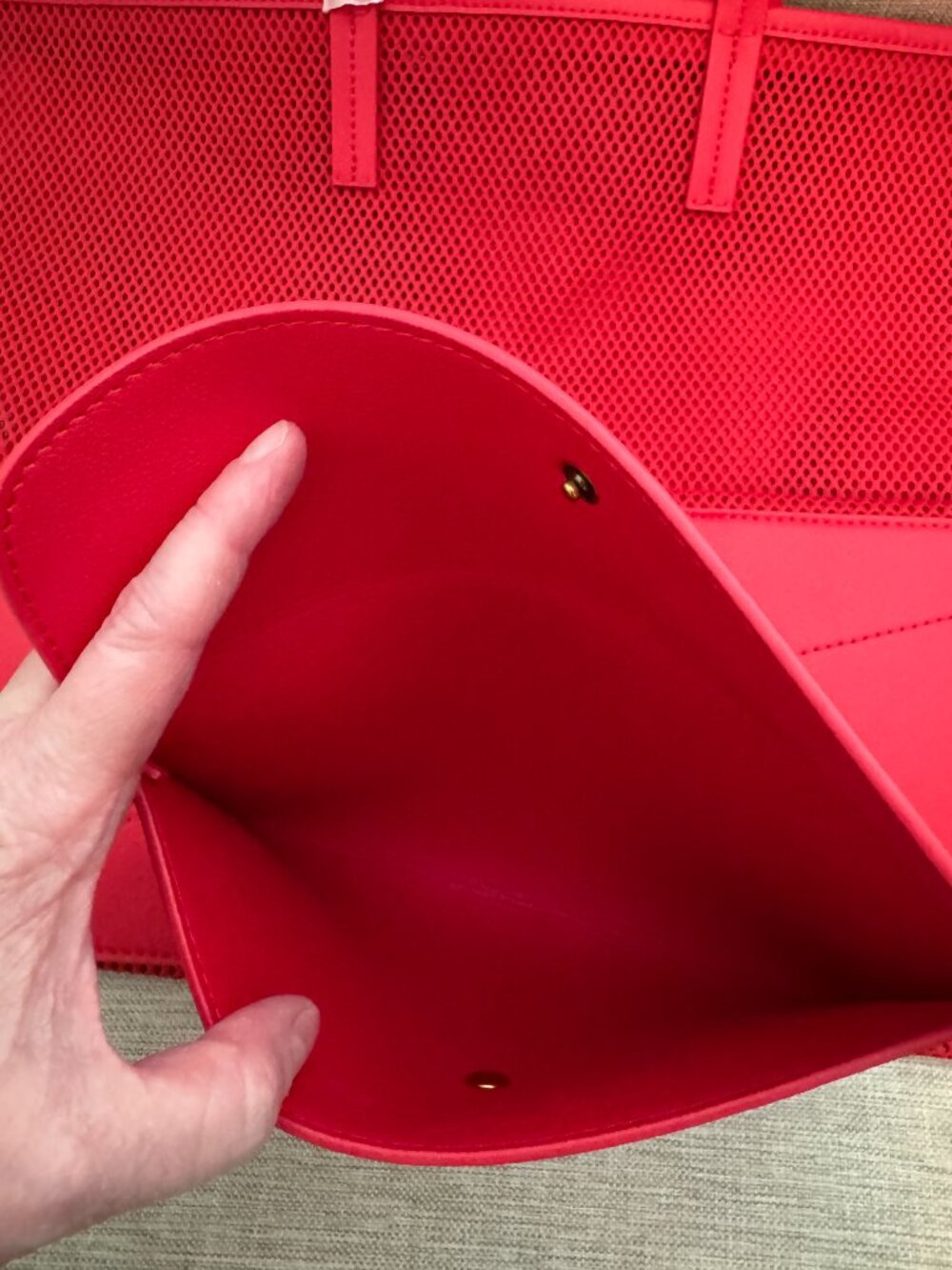 **EARLY RELEASE** Stella McCartney x H&M Large Mesh Tote Bag - Picture 11 of 14